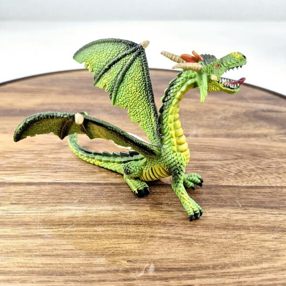 Bullyland Dragon Sitting Green Animal Figure 75593 NEW IN STOCK - Picture 2 of 7